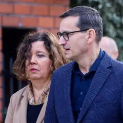 Kim jest żoną premiera Mateusza Morawieckiego? Zaskakujące fakty o Iwonie