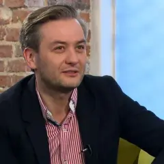 Skąd pochodzi Robert Biedroń? Tajemnice jego wczesnego życia