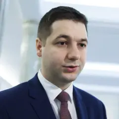 Patryk Jaki i ustawa reprywatyzacyjna: co musisz wiedzieć o zmianach