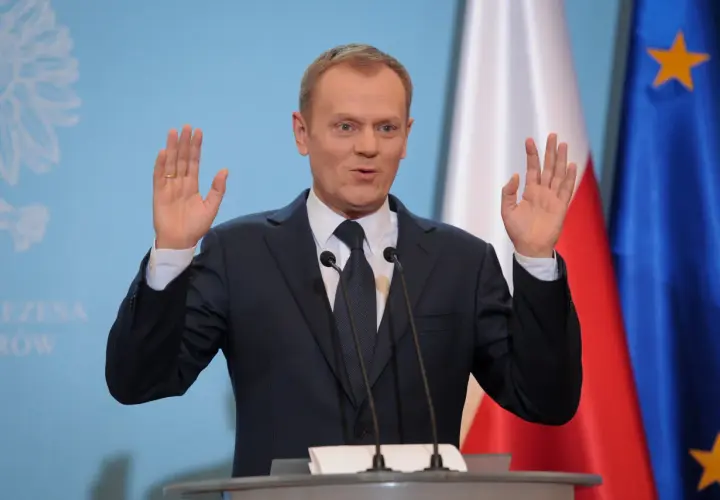 Ile Tusk zarobił w Brukseli? Zaskakujące fakty o jego dochodach