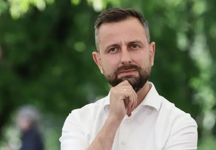 Kosiniak-Kamysz kim jest z zawodu? Zaskakujące fakty o jego karierze
