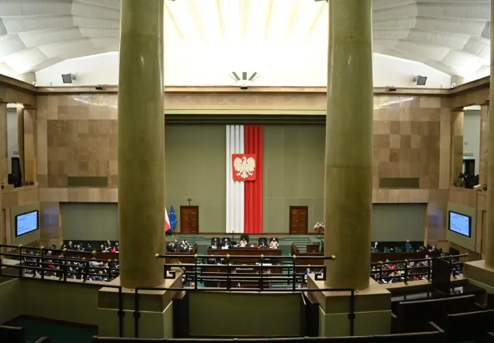 Do kiedy PiS będzie rządził? Kluczowe daty i co to oznacza dla Polski